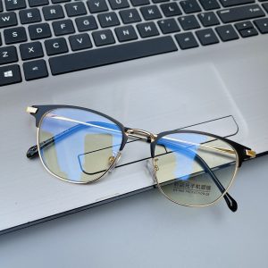 Unisex blue light blocking glasses